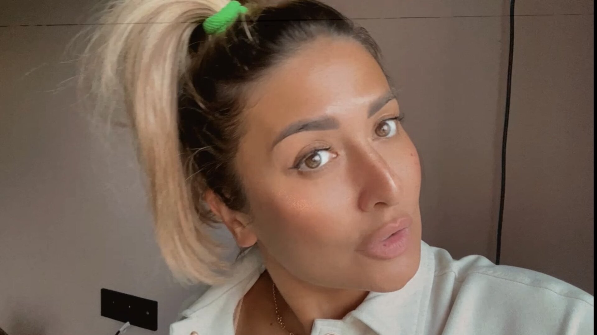 XXX Porn Photo of Nude OliviaXXBuckley 11