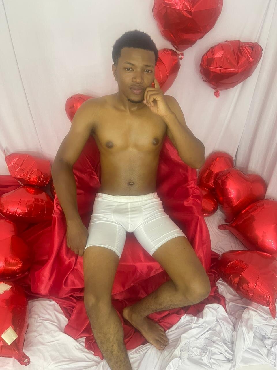 XXX Porn Photo of Nude stivenn_boy 12
