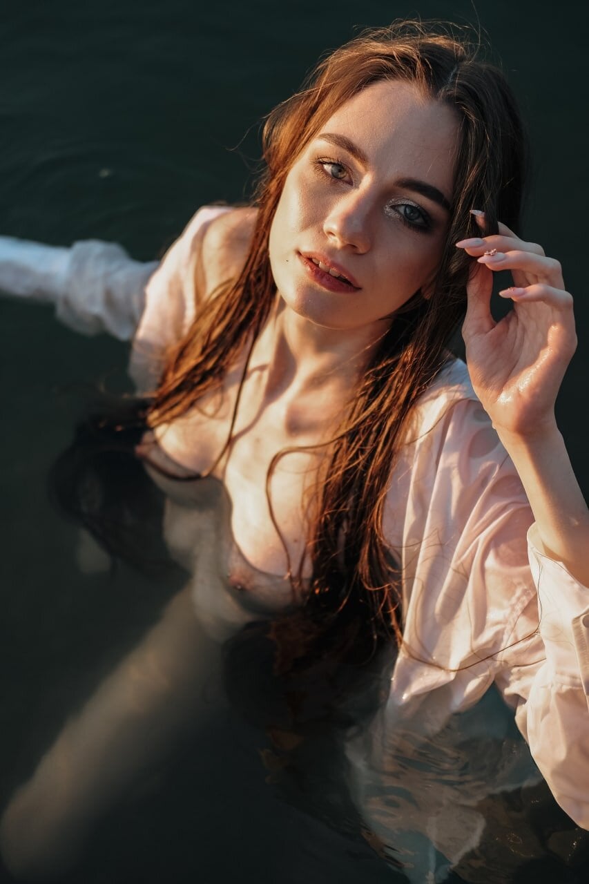 XXX Porn Photo of Nude Alyssa_Smitt 21