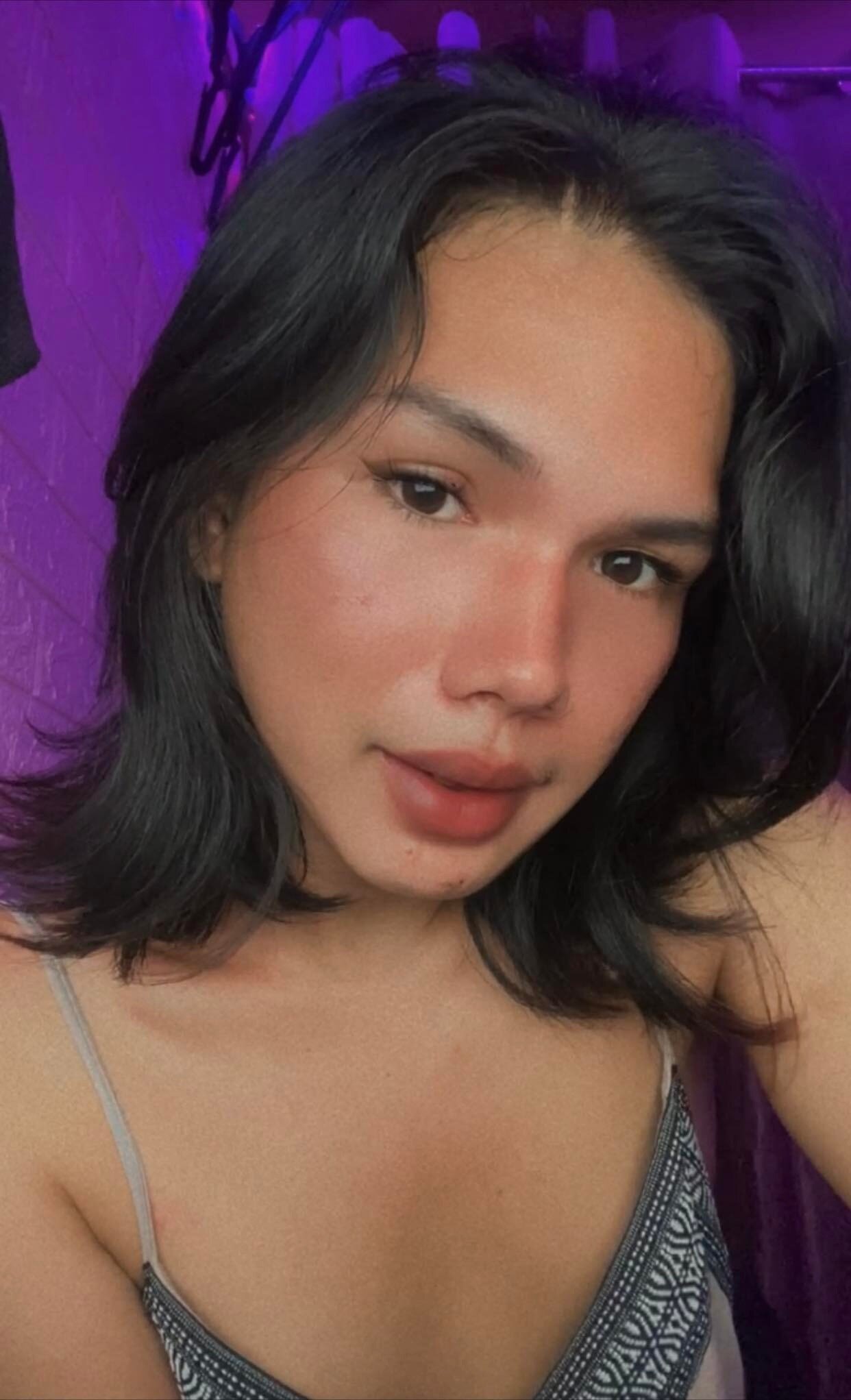 XXX Porn Photo of Nude yourdes1re_ 1