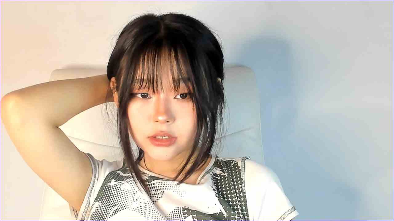 XXX Porn Photo of Nude hee_young11 2