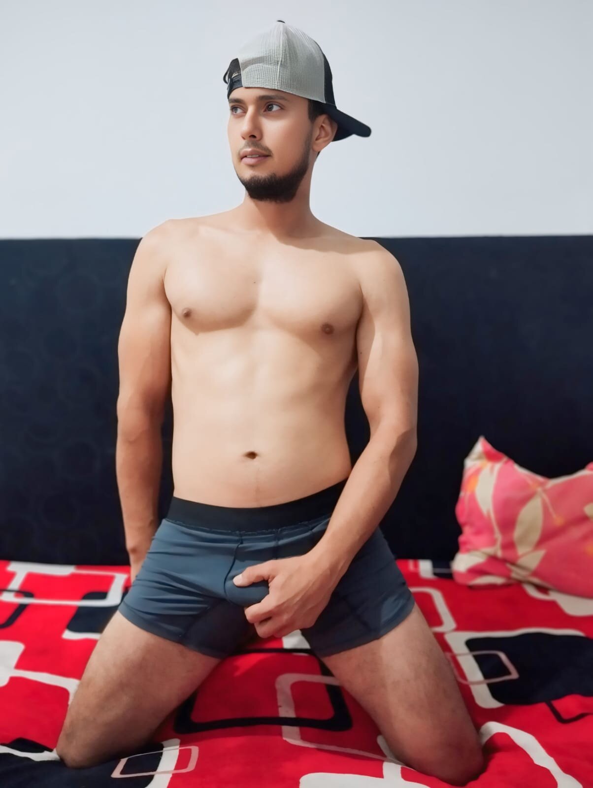 XXX Porn Photo of Nude Braxel93 3