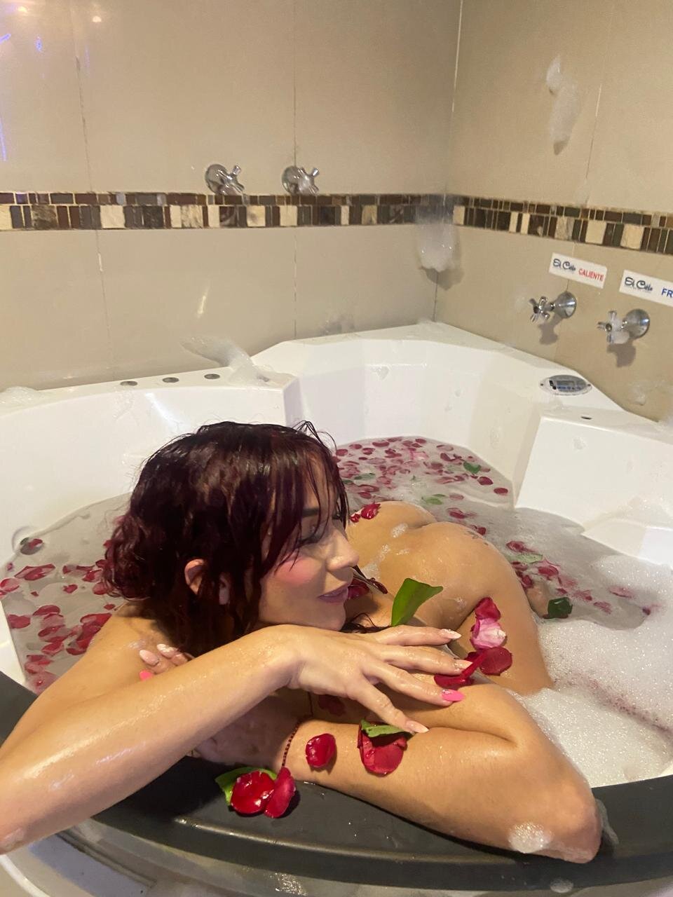 XXX Porn Photo of Nude Sara_Licz 20
