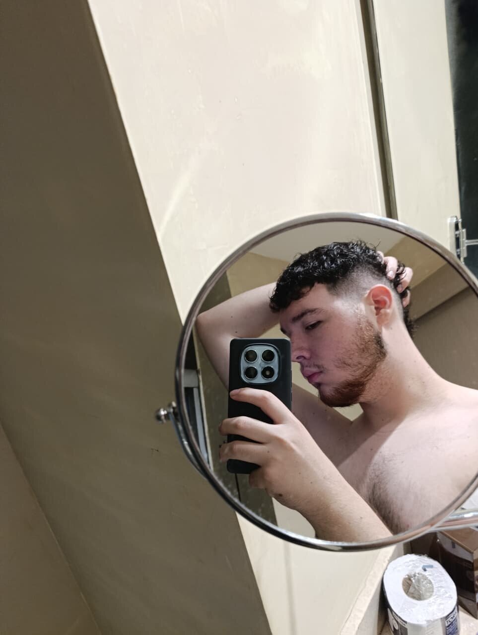 XXX Porn Photo of Nude king_samuels 1