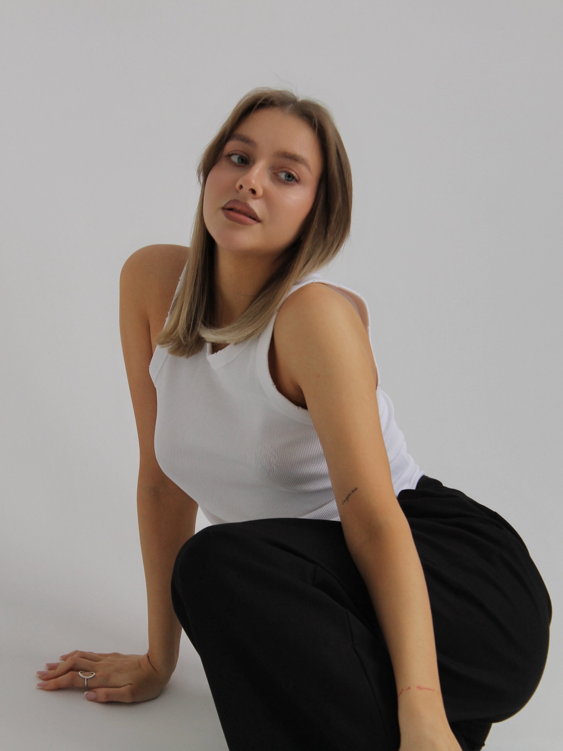 XXX Porn Photo of Nude Alway__Yourss 5