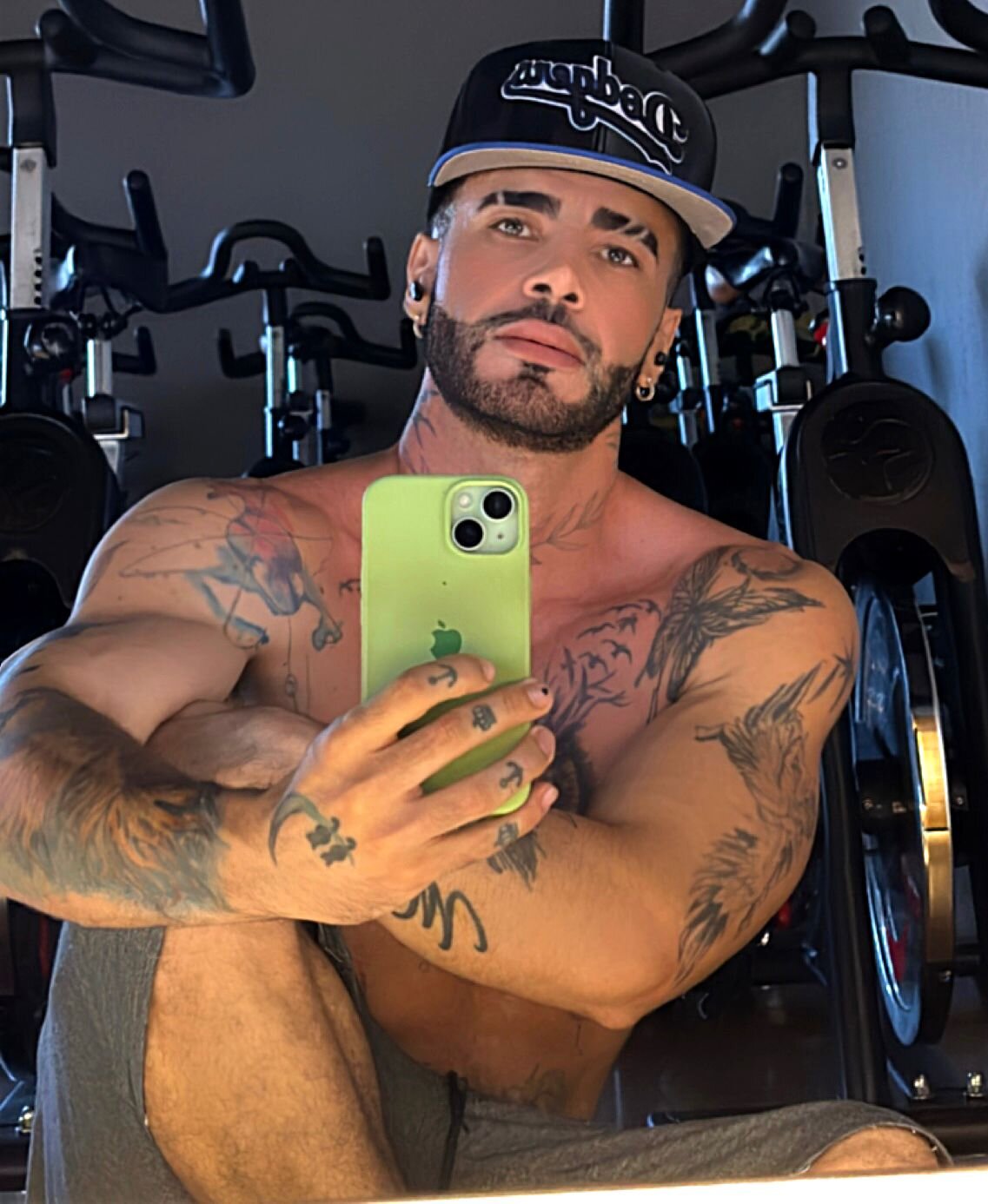 XXX Porn Photo of Nude Darwin_Horny 3