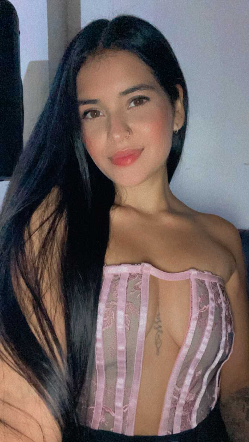 XXX Porn Photo of Nude sofi11ruiz 12