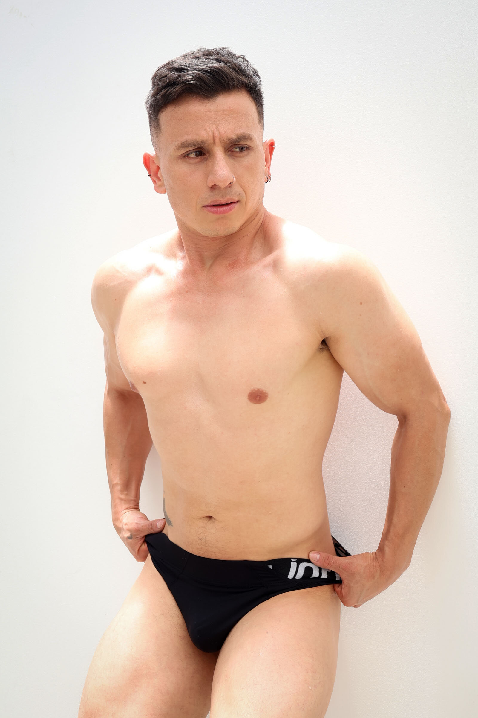 XXX Porn Photo of Nude Andrewfalcon 35