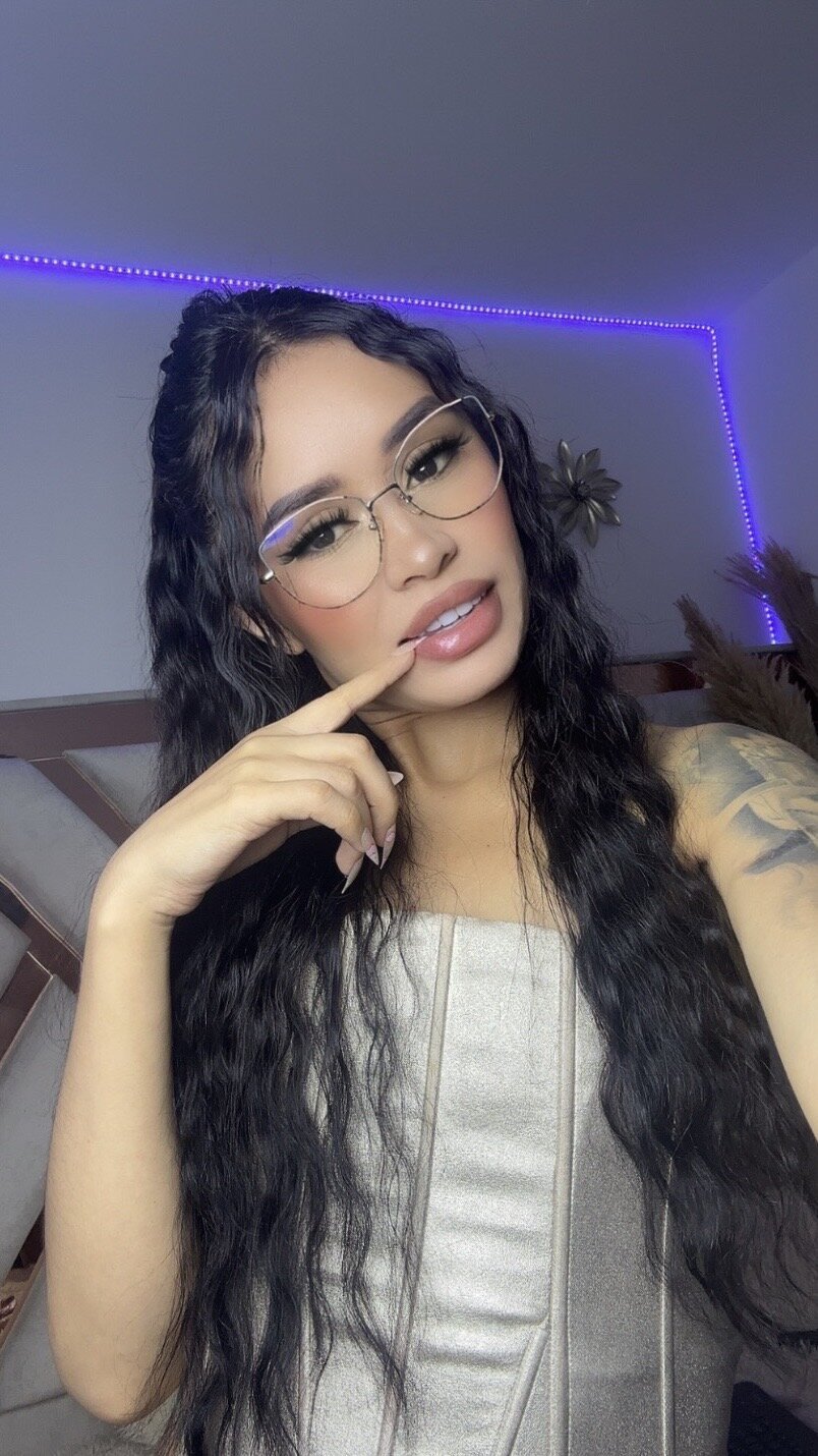 XXX Porn Photo of Nude Zoe_dim 10