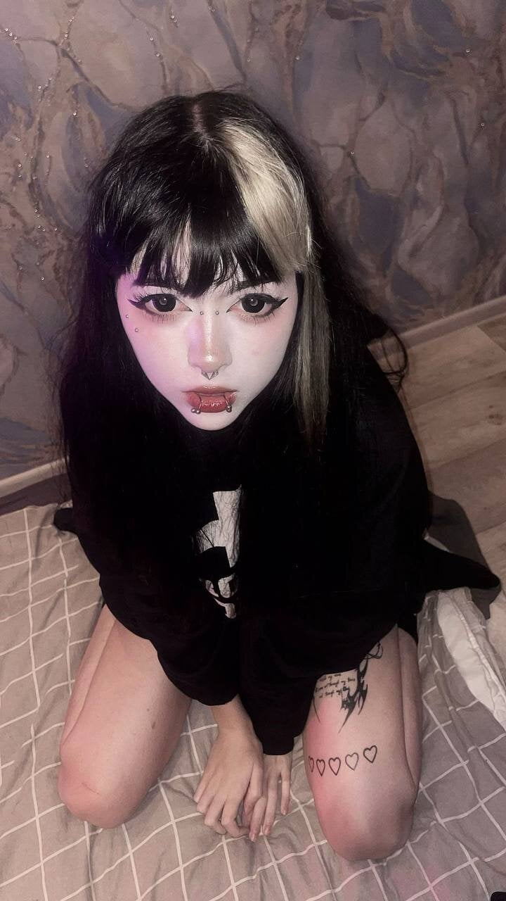 XXX Porn Photo of Nude VeraDaisy 1