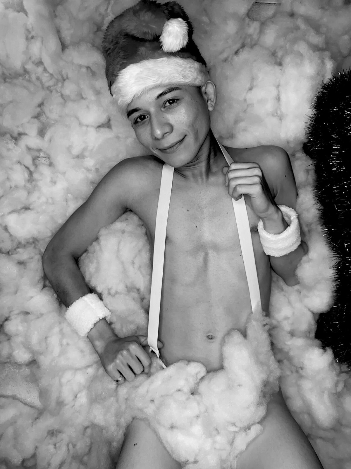 XXX Porn Photo of Nude bryamer_19 32