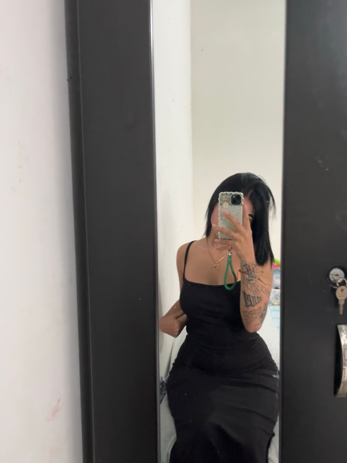 XXX Porn Photo of Nude Luna_pink18 1