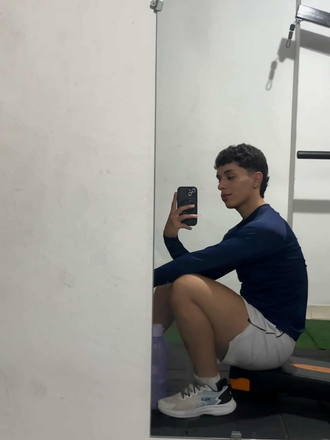 XXX Porn Photo of Nude hot_summer_boy_ 6