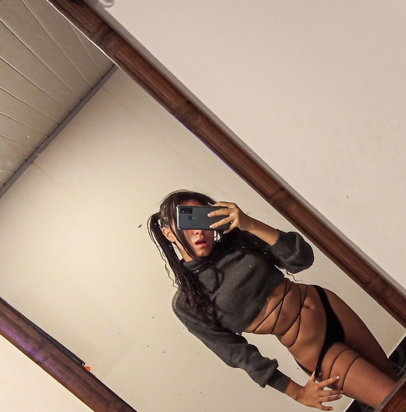 XXX Porn Photo of Nude SelenaSweet1 2