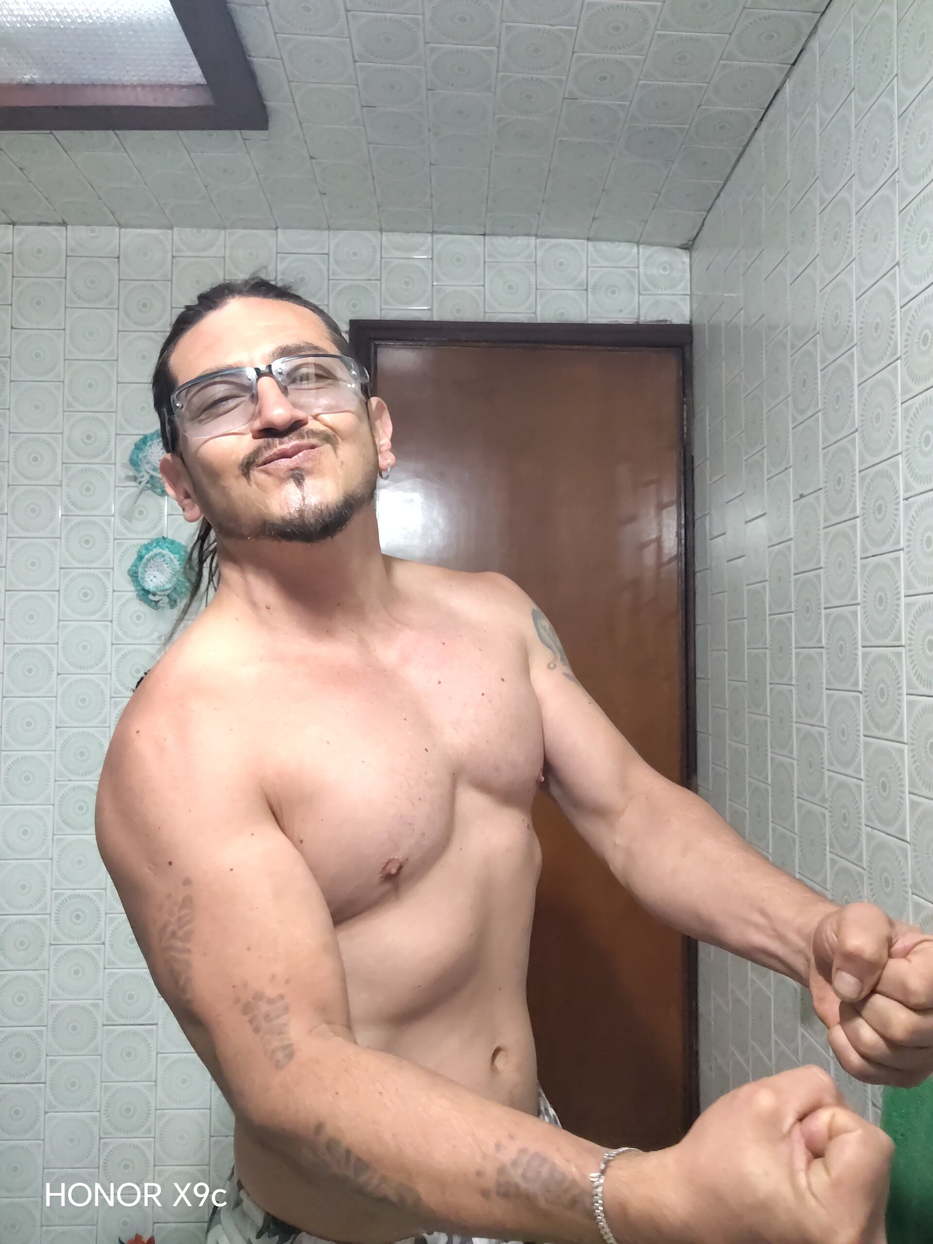 XXX Porn Photo of Nude tupadrastromalo 1