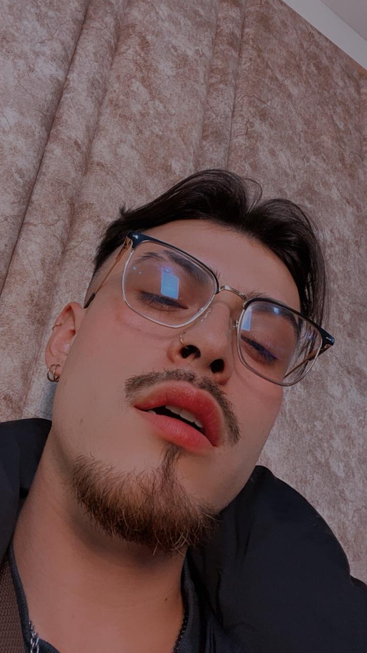 XXX Porn Photo of Nude Aiden_Gray 16