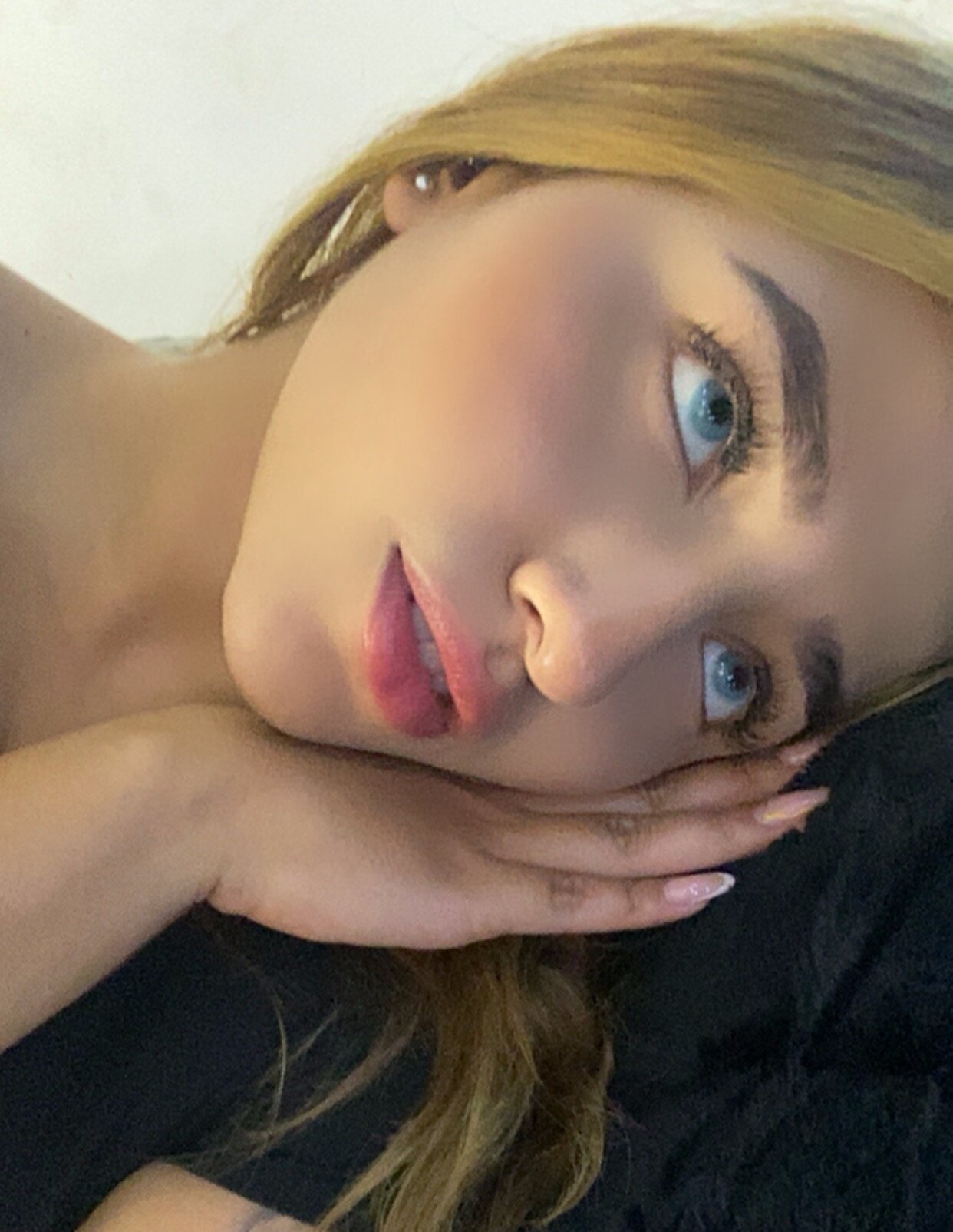 XXX Porn Photo of Nude Felicity_Hops 14
