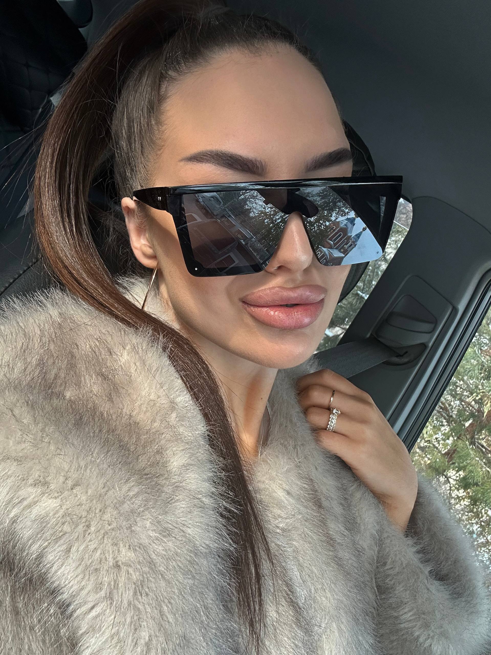 XXX Porn Photo of Nude QueenGelik 8