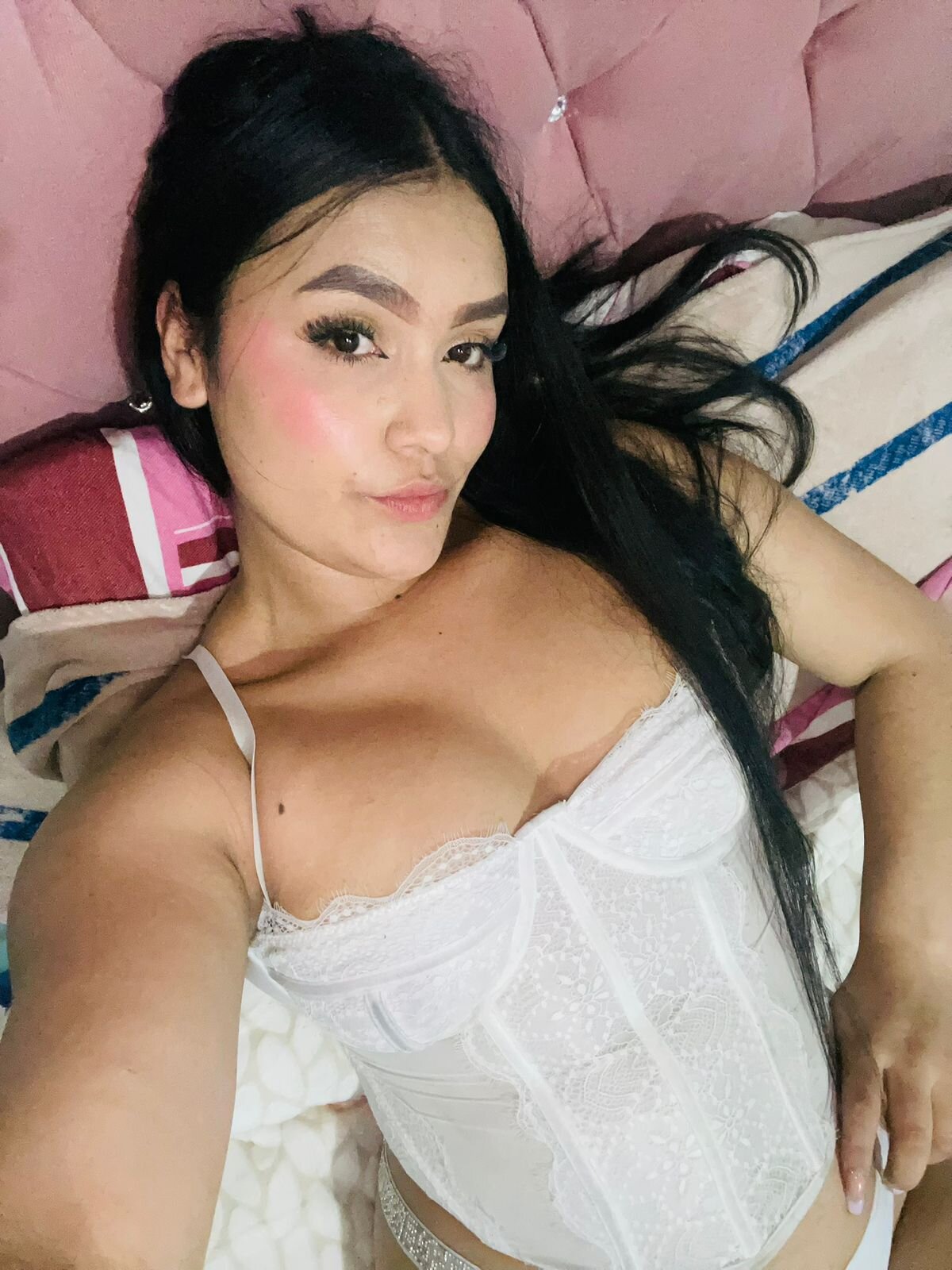 XXX Porn Photo of Nude evely_girl19 8