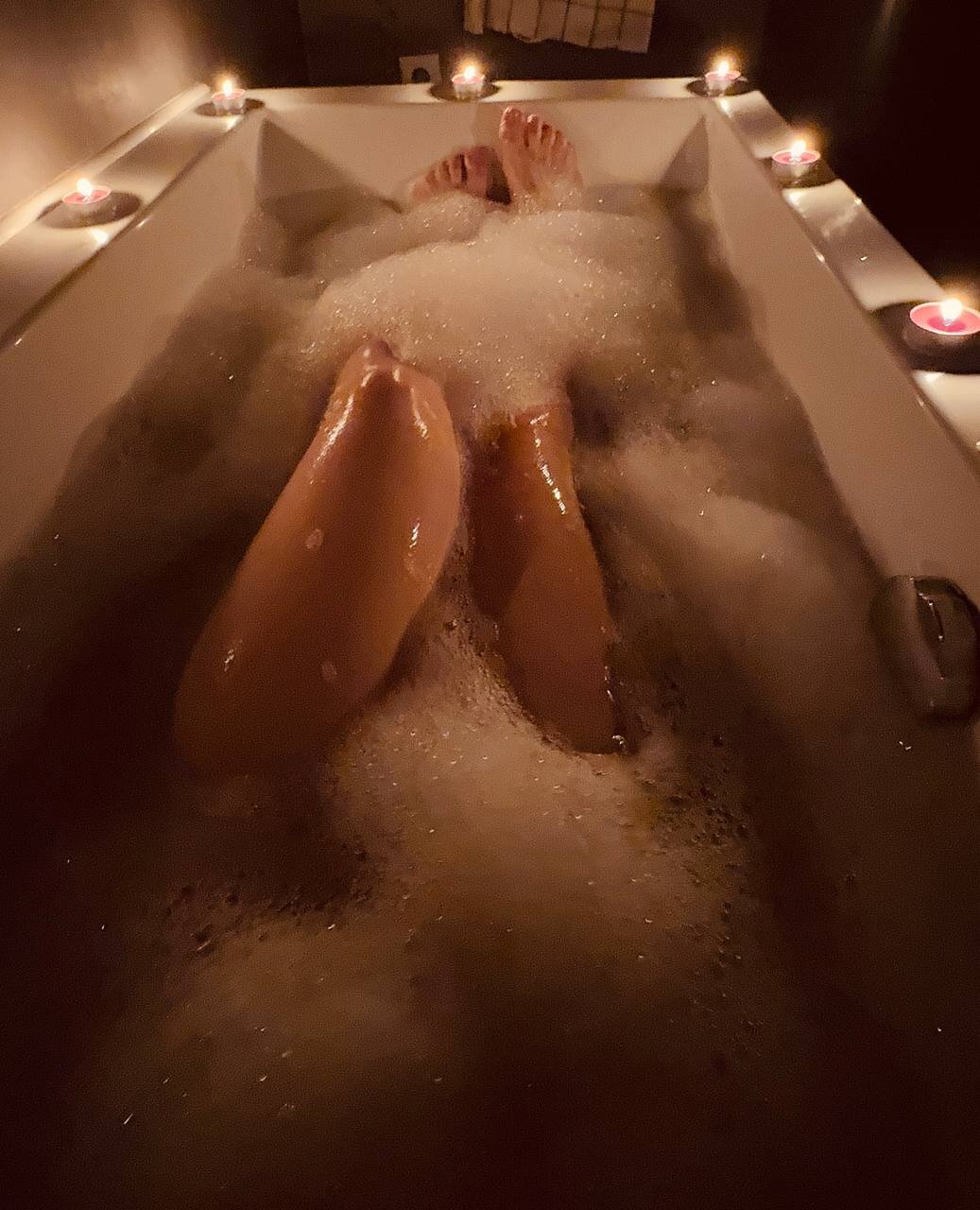 XXX Porn Photo of Nude FieryPolly 10