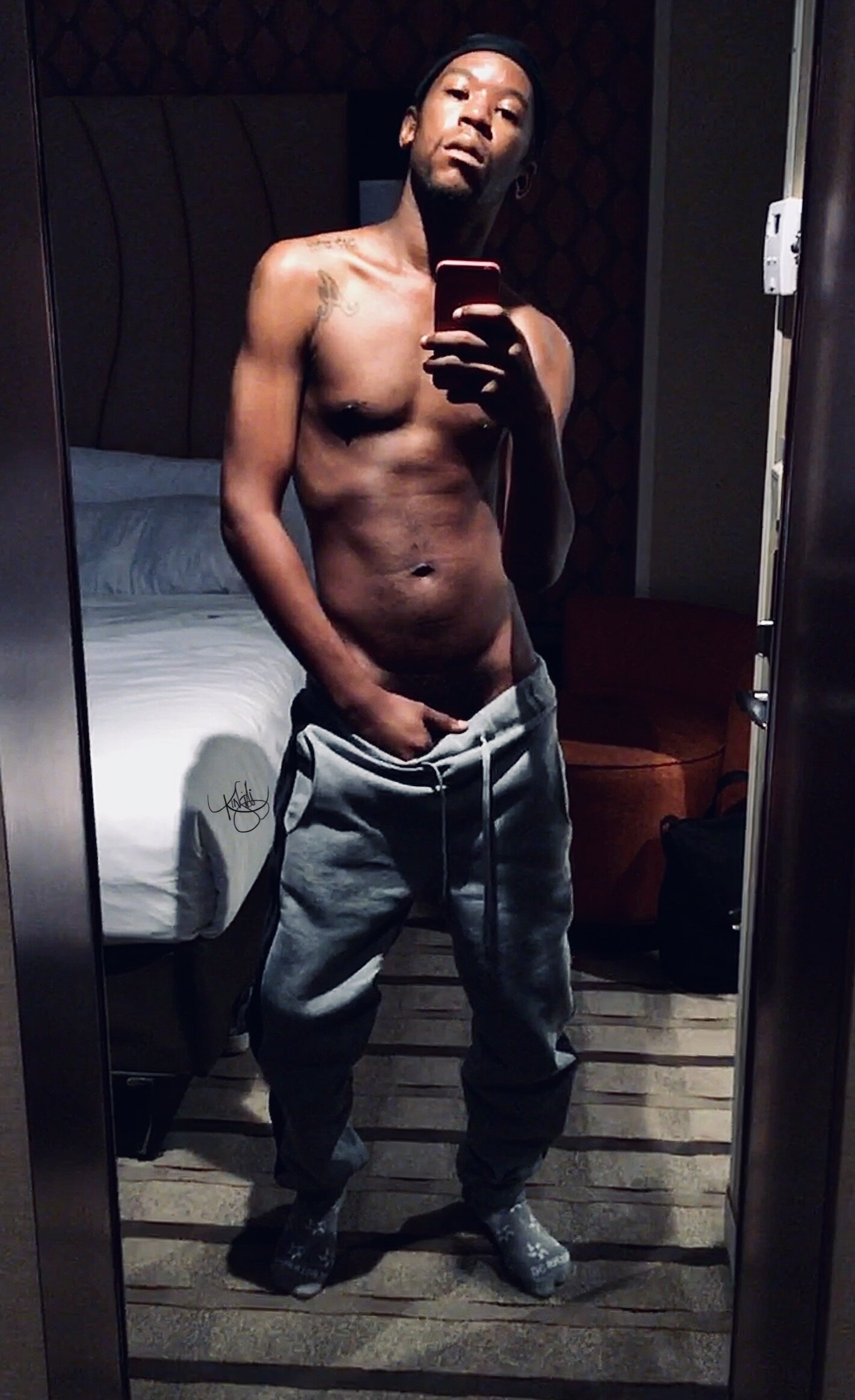 XXX Porn Photo of Nude TBagMeBro 9