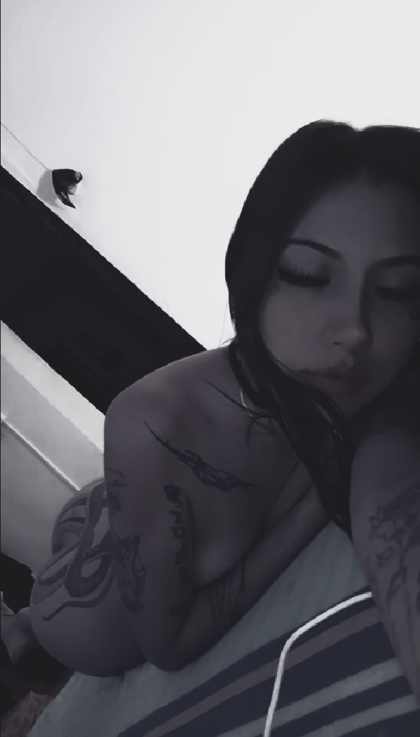 XXX Porn Photo of Nude Sweett_pain 2