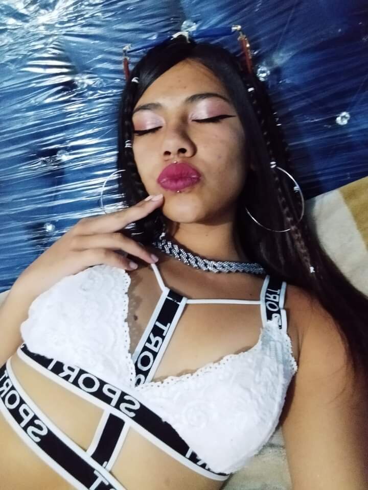 XXX Porn Photo of Nude lily_jamesx 12