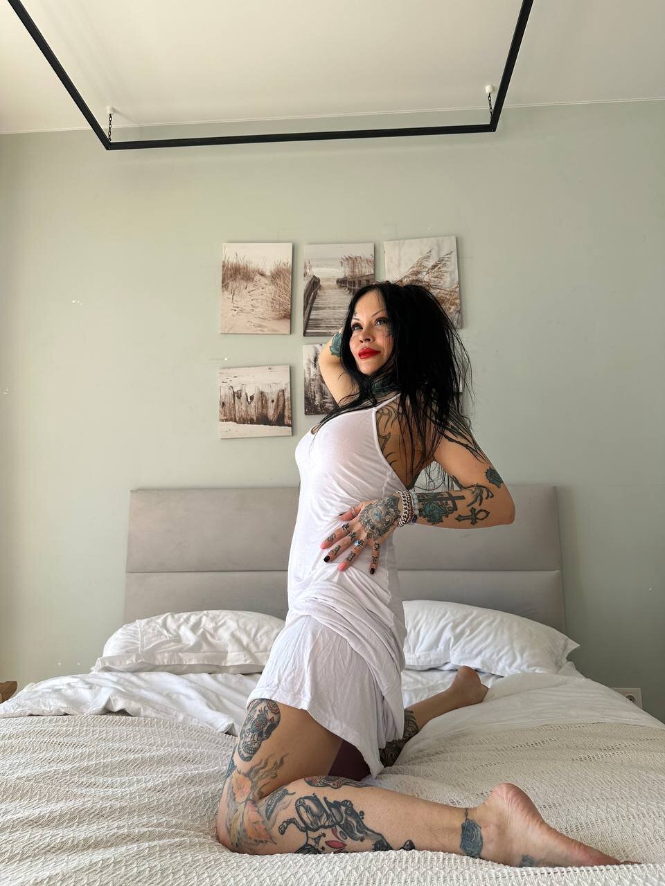 XXX Porn Photo of Nude Megan_Black_Moon 86