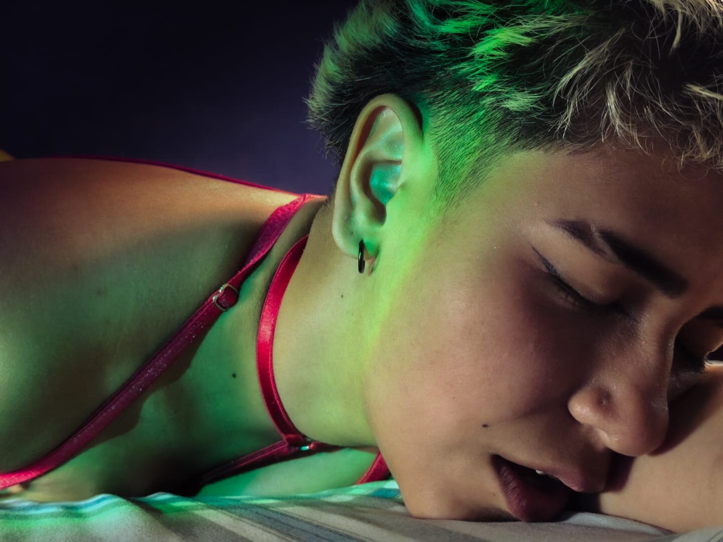 XXX Porn Photo of Nude sweet___poison 7