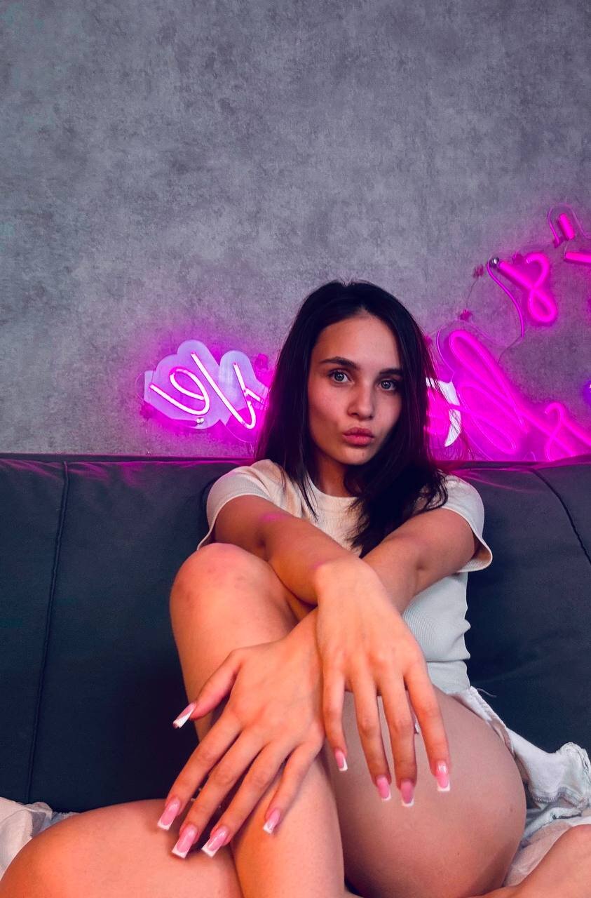 XXX Porn Photo of Nude Skye_Taylor 16