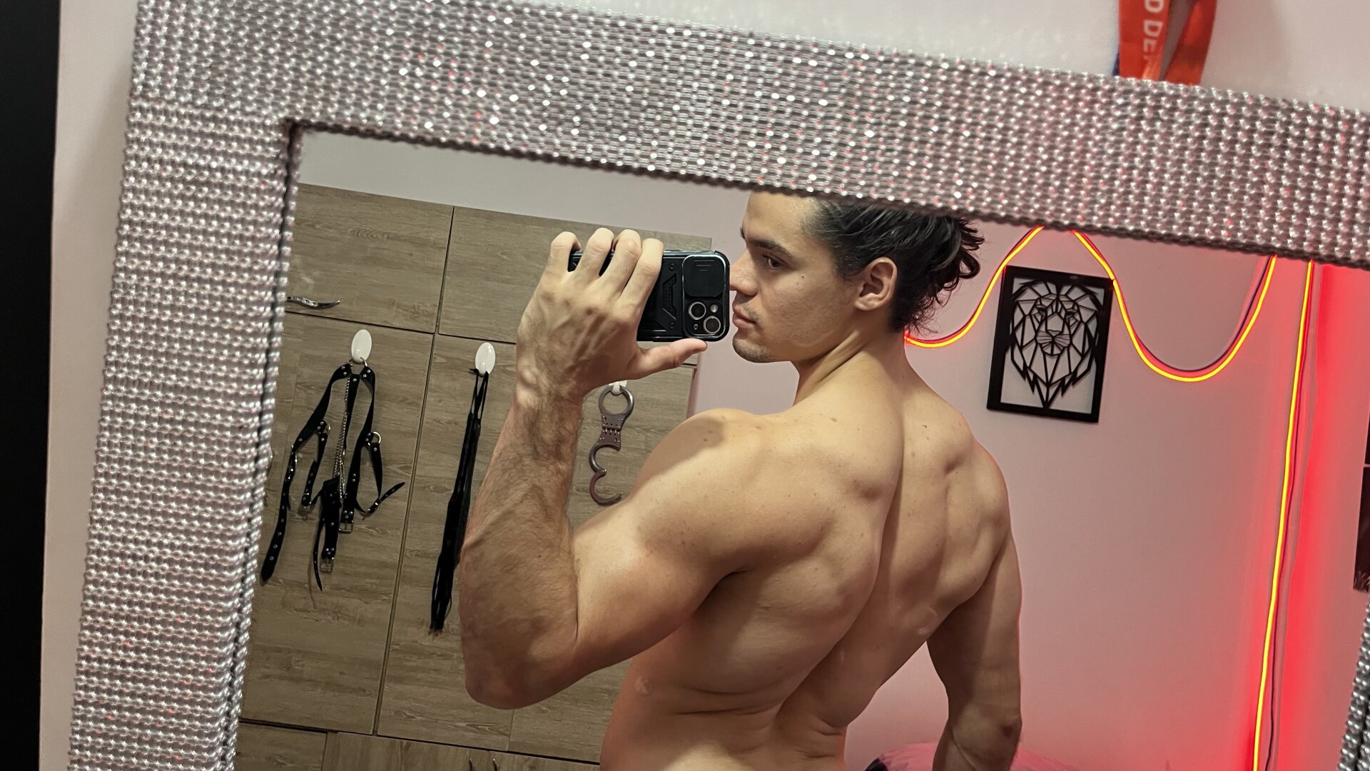 XXX Porn Photo of Nude maxi_styles 21