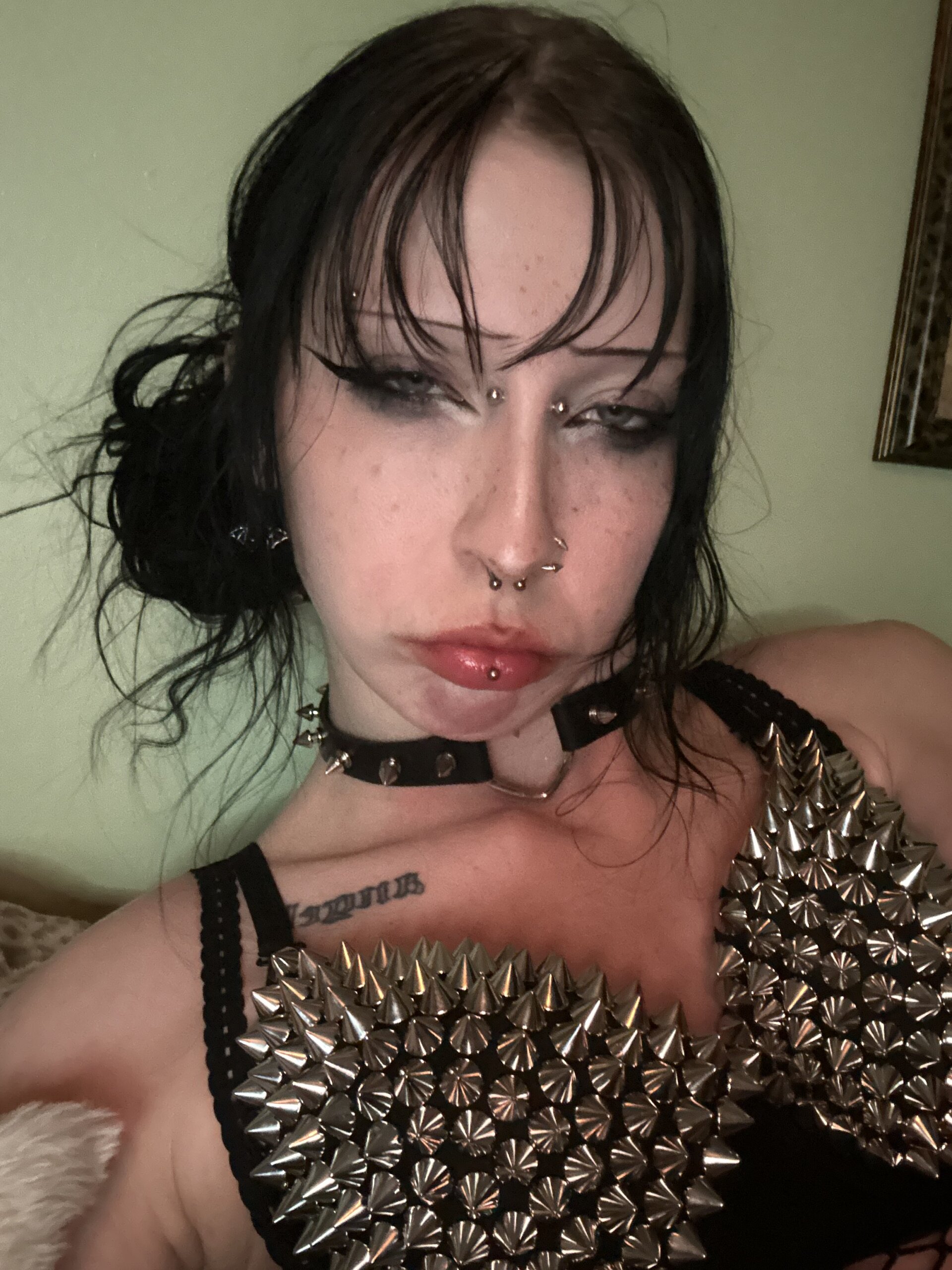 XXX Porn Photo of Nude vampiregirlllll 5