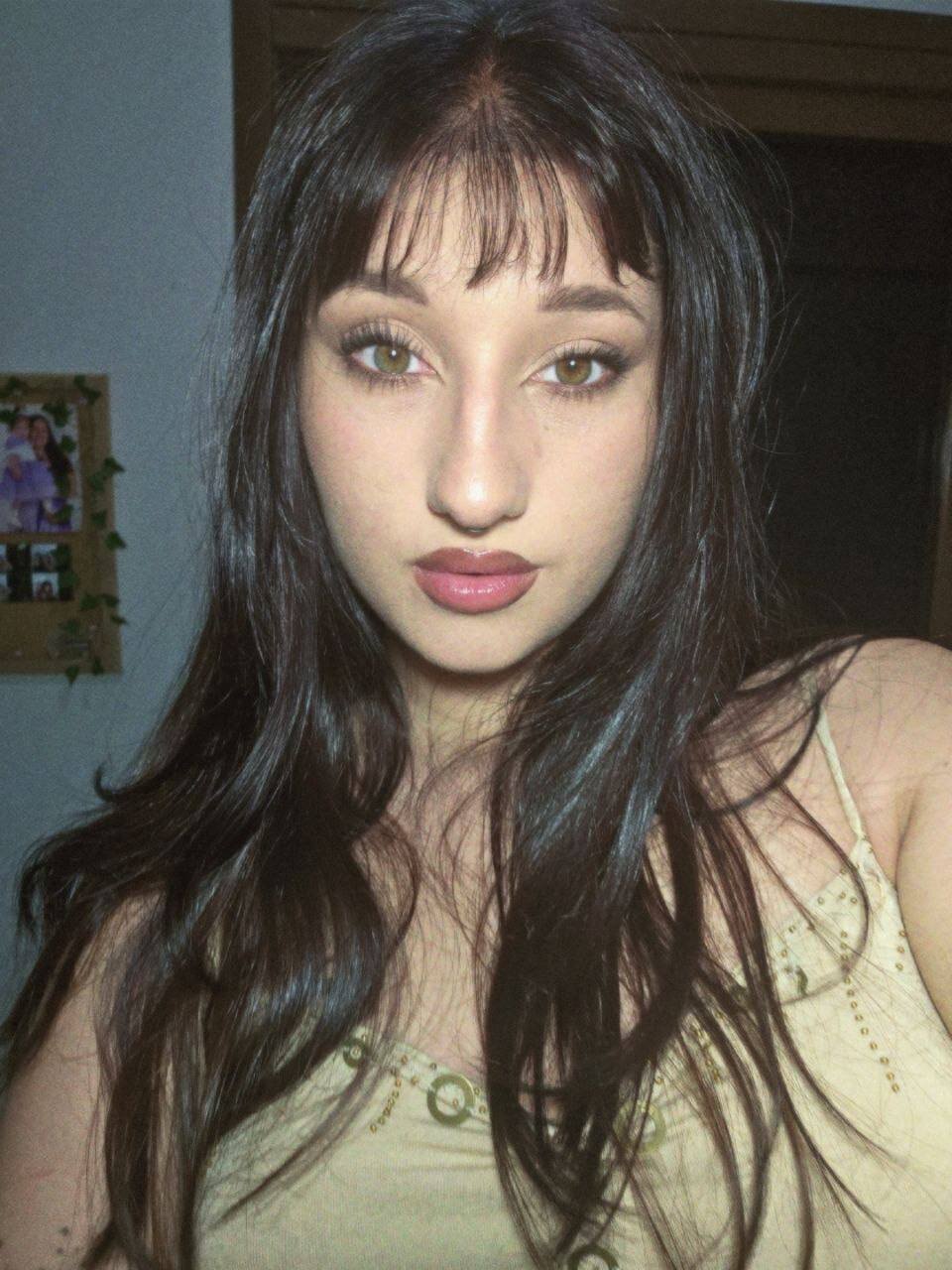 XXX Porn Photo of Nude RenettaThielbar 2