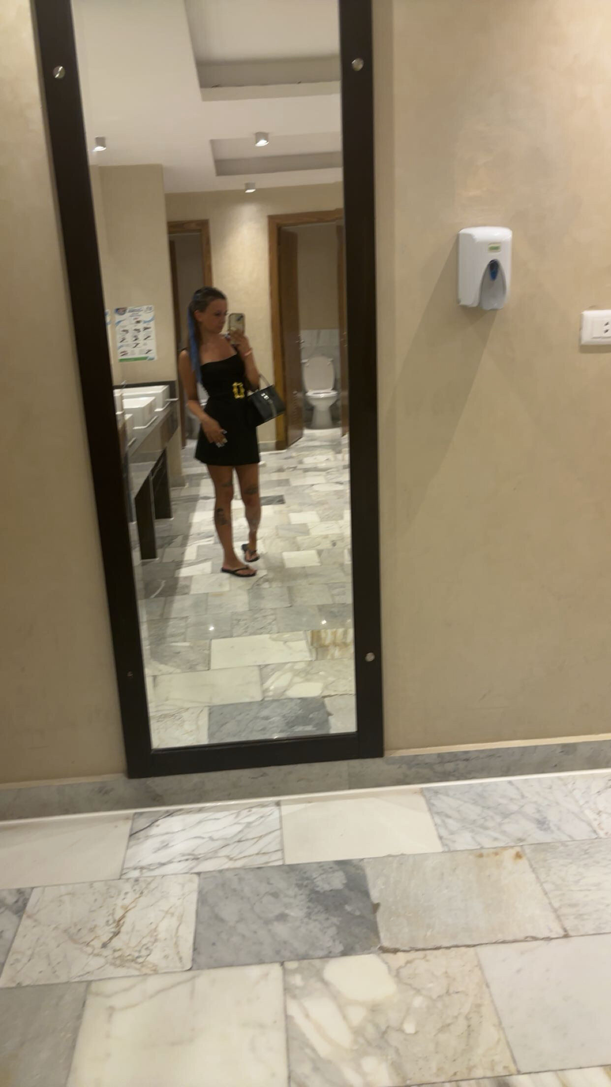 XXX Porn Photo of Nude RED_RUBY_UK 1