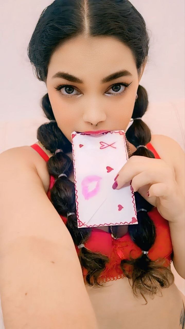 XXX Porn Photo of Nude R3d_Moonss__ 20