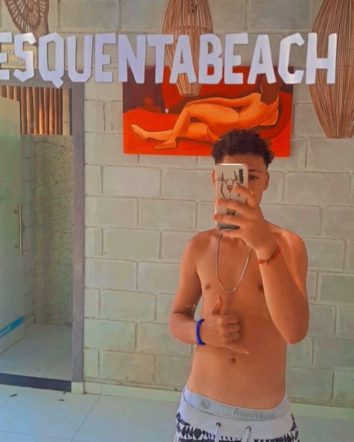 XXX Porn Photo of Nude gaelzinho777 4