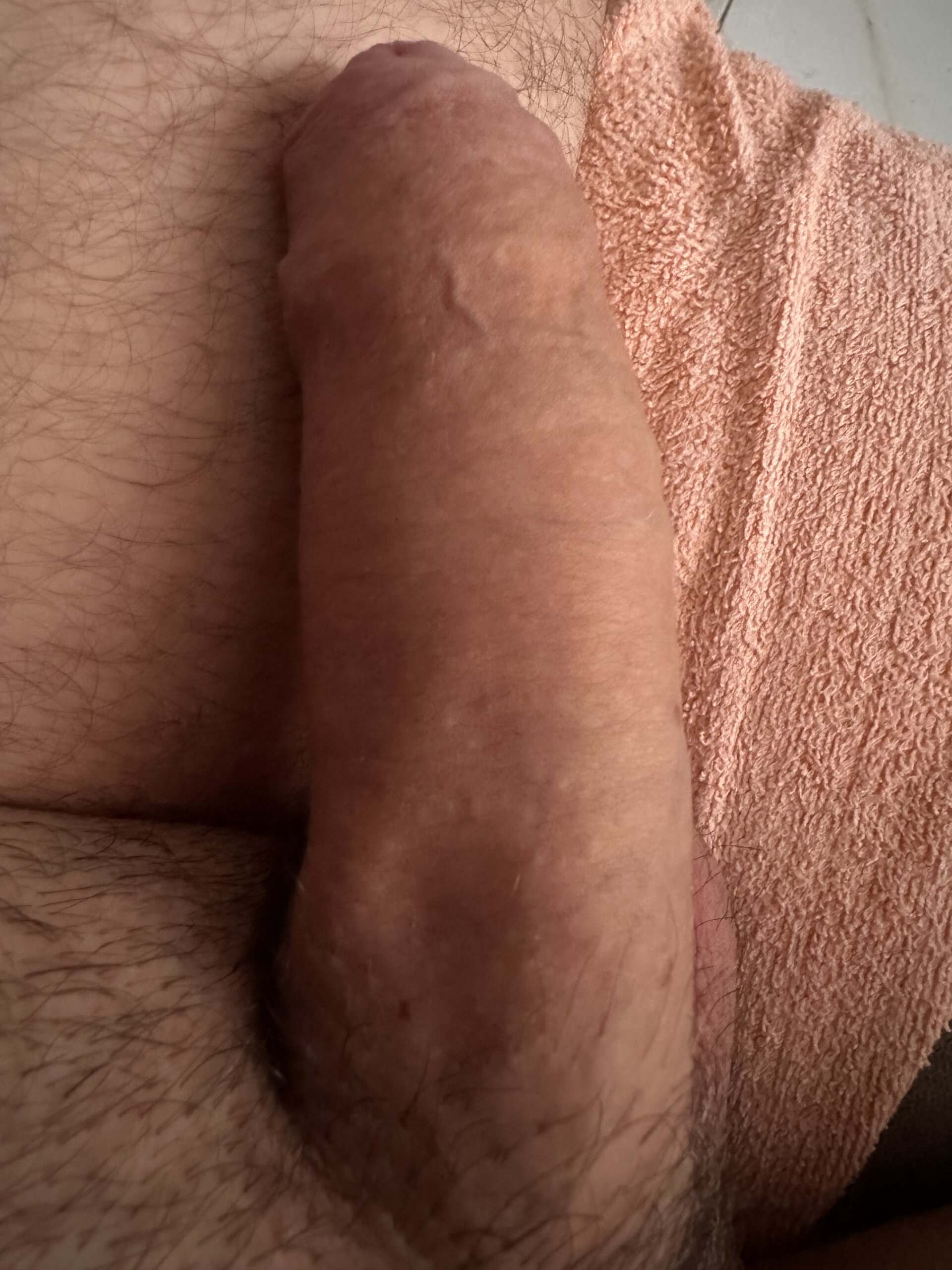 XXX Porn Photo of Nude UnrealisticBadge5 1