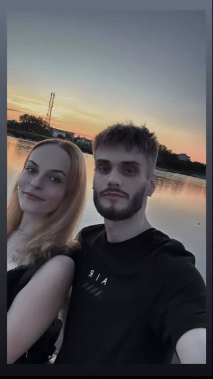 XXX Porn Photo of Nude lowkeypair 1
