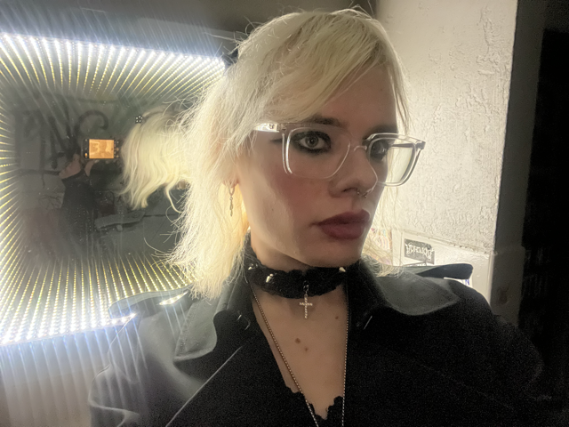 XXX Porn Photo of Nude MollyChloe 9