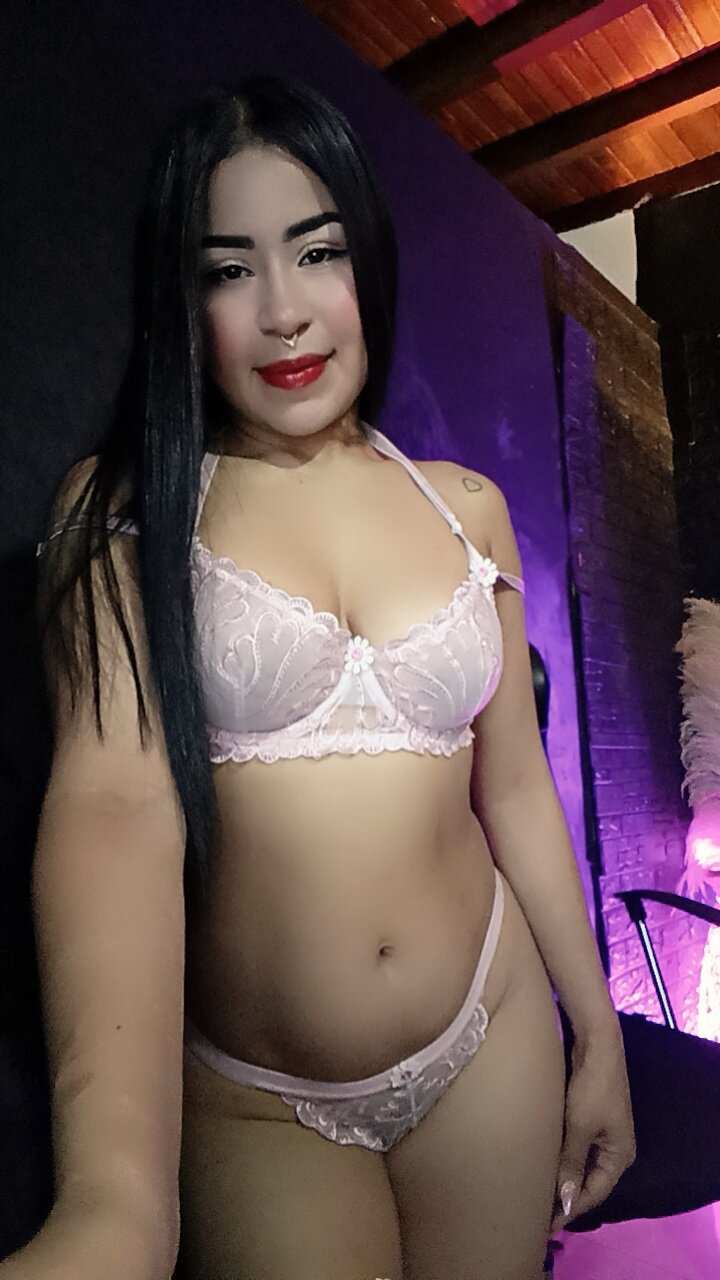 XXX Porn Photo of Nude Alison_bellee 3