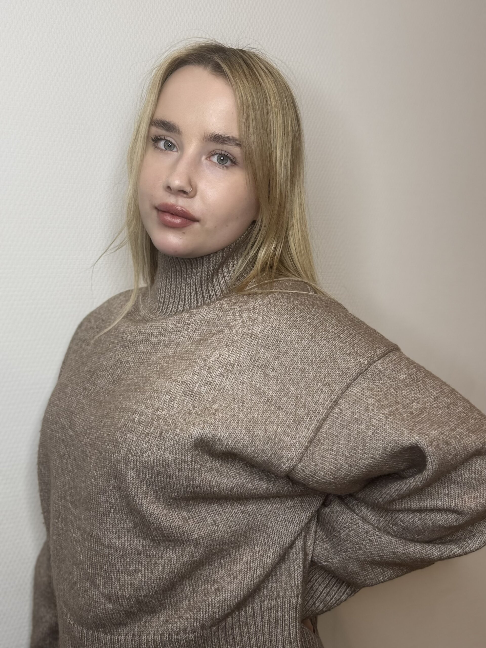 XXX Porn Photo of Nude IvetteLabore 9