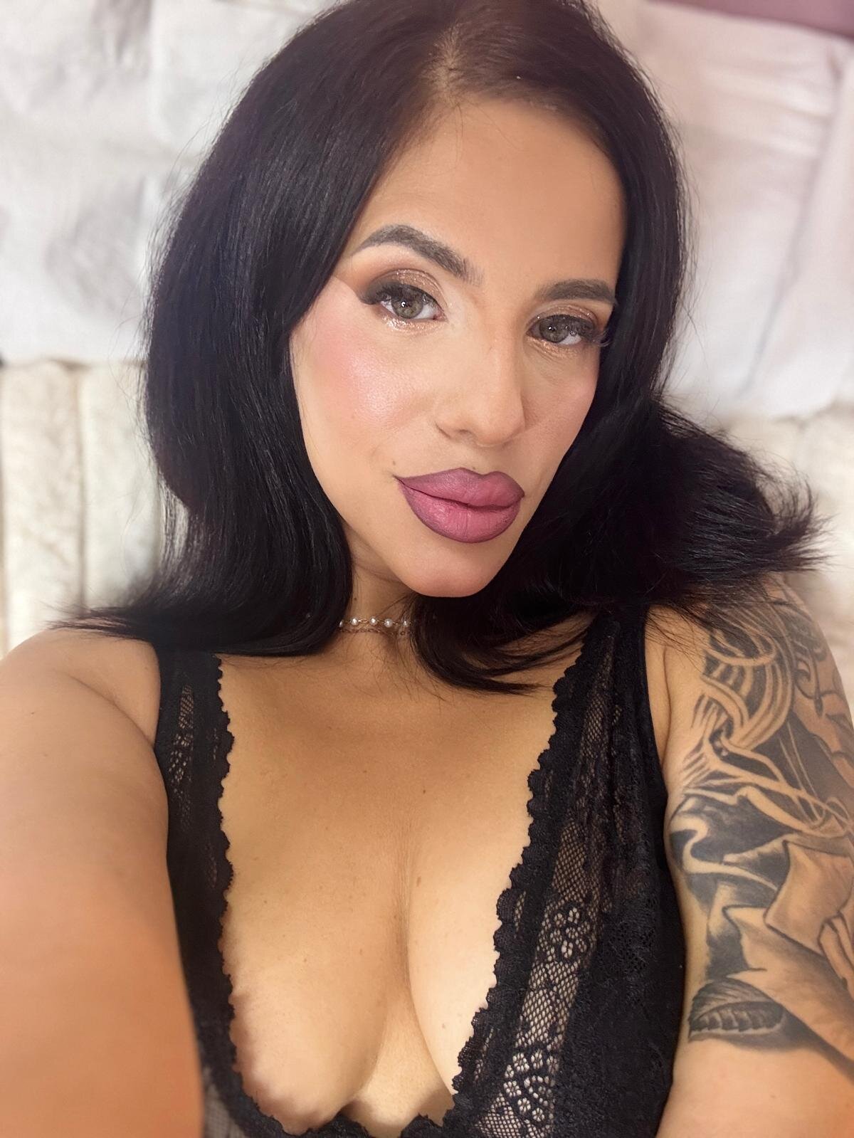 XXX Porn Photo of Nude LuxxuryAnne 9