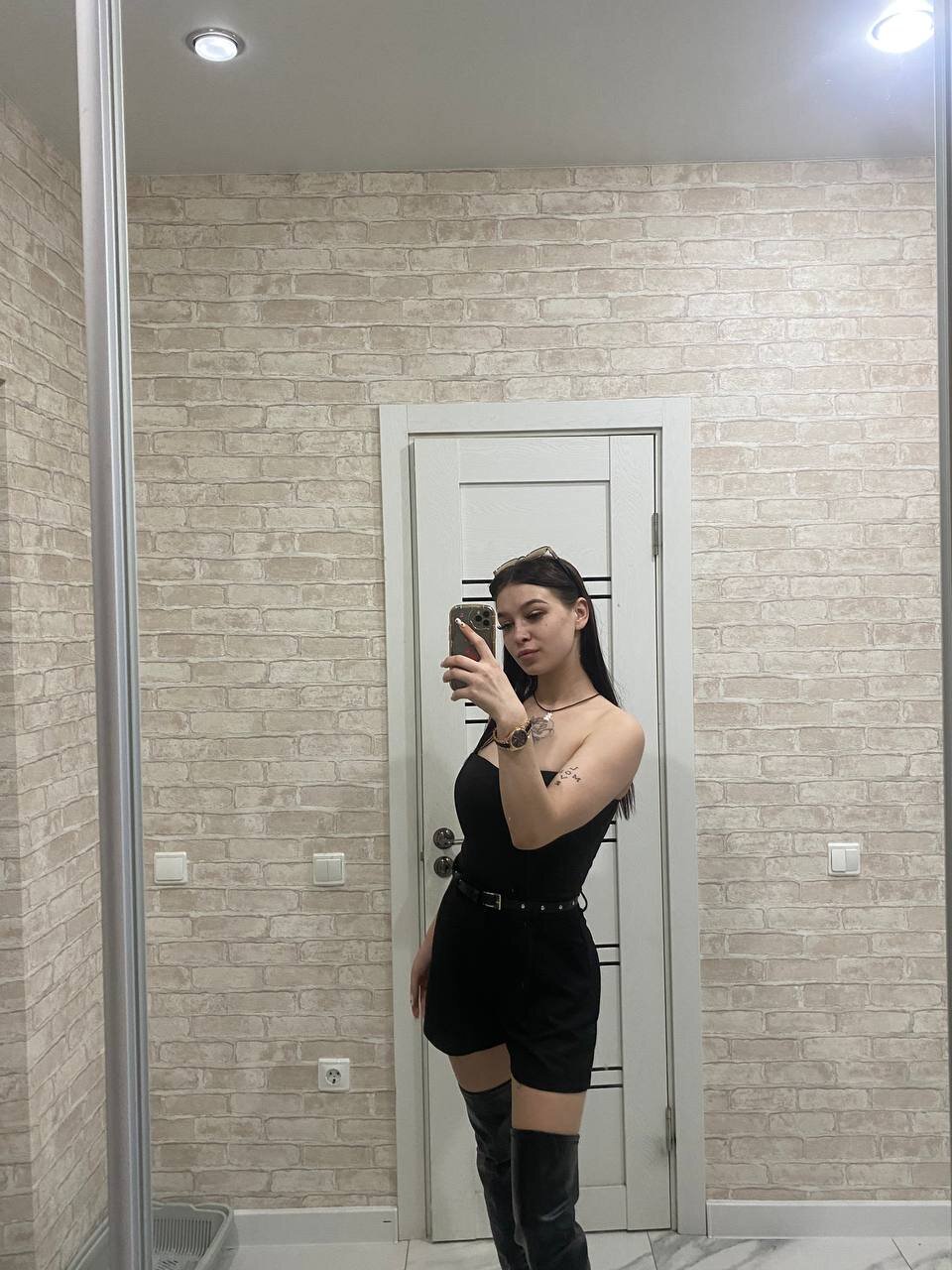 XXX Porn Photo of Nude HoneyyBunnyyy 3