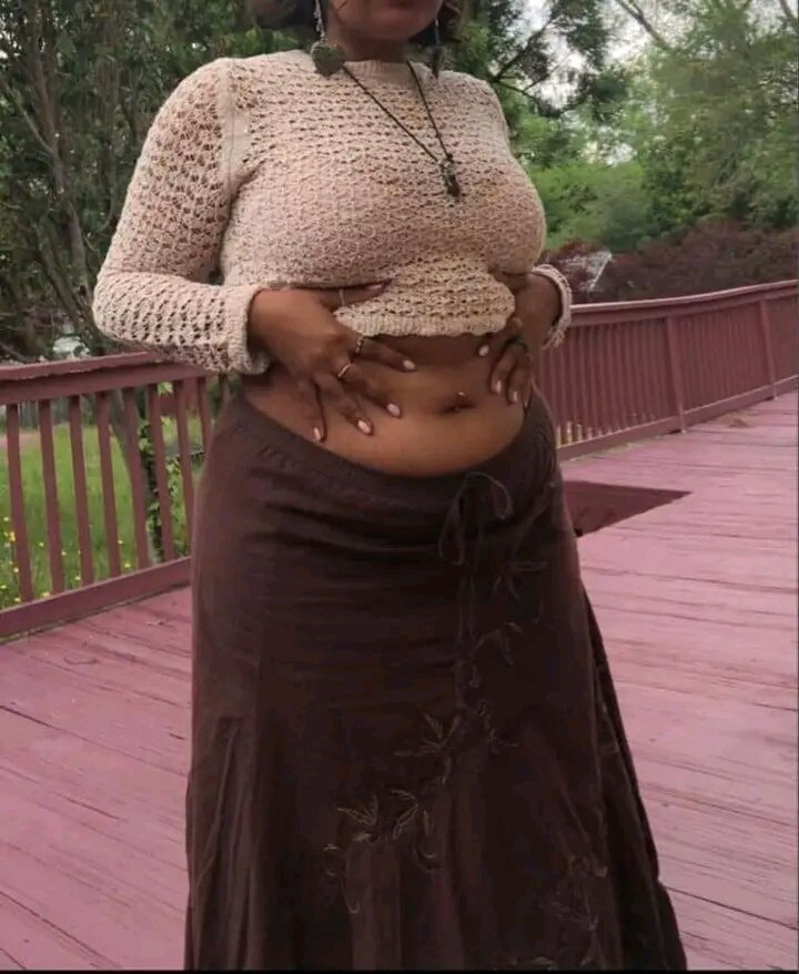 XXX Porn Photo of Nude BlackpeachesX 2