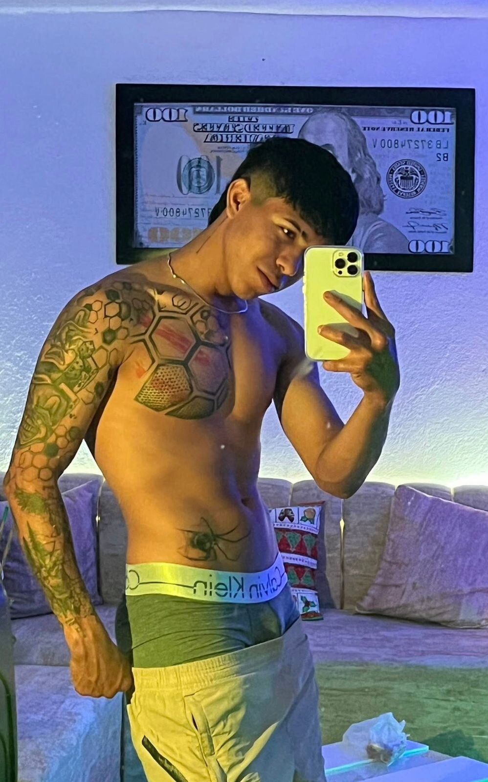 XXX Porn Photo of Nude BBCBEBYJUNIOR 2