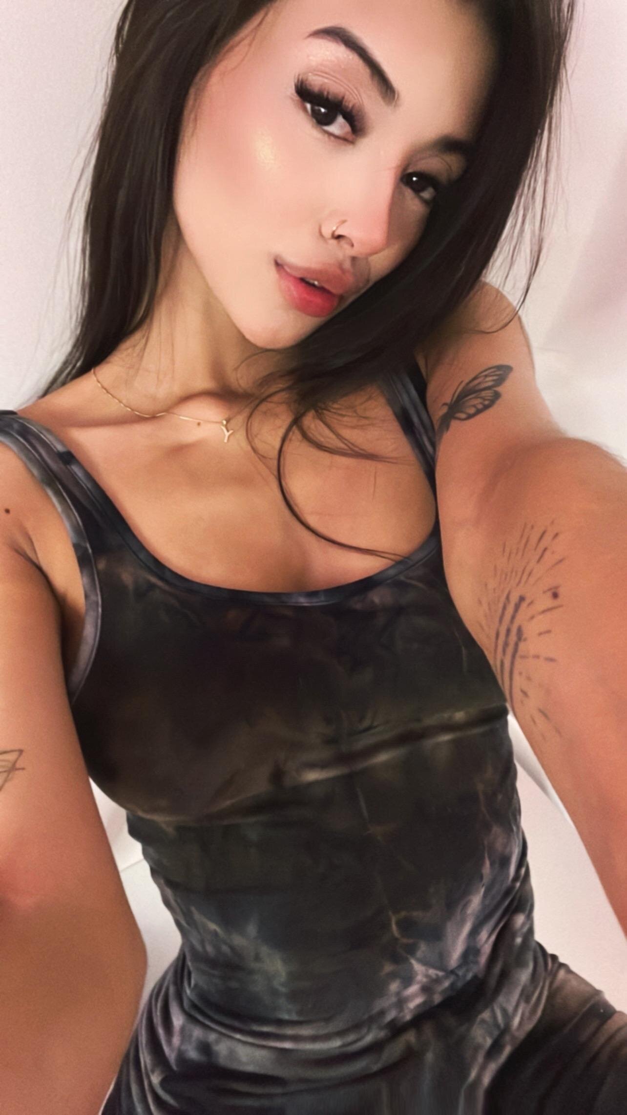 XXX Porn Photo of Nude larastanford1 13
