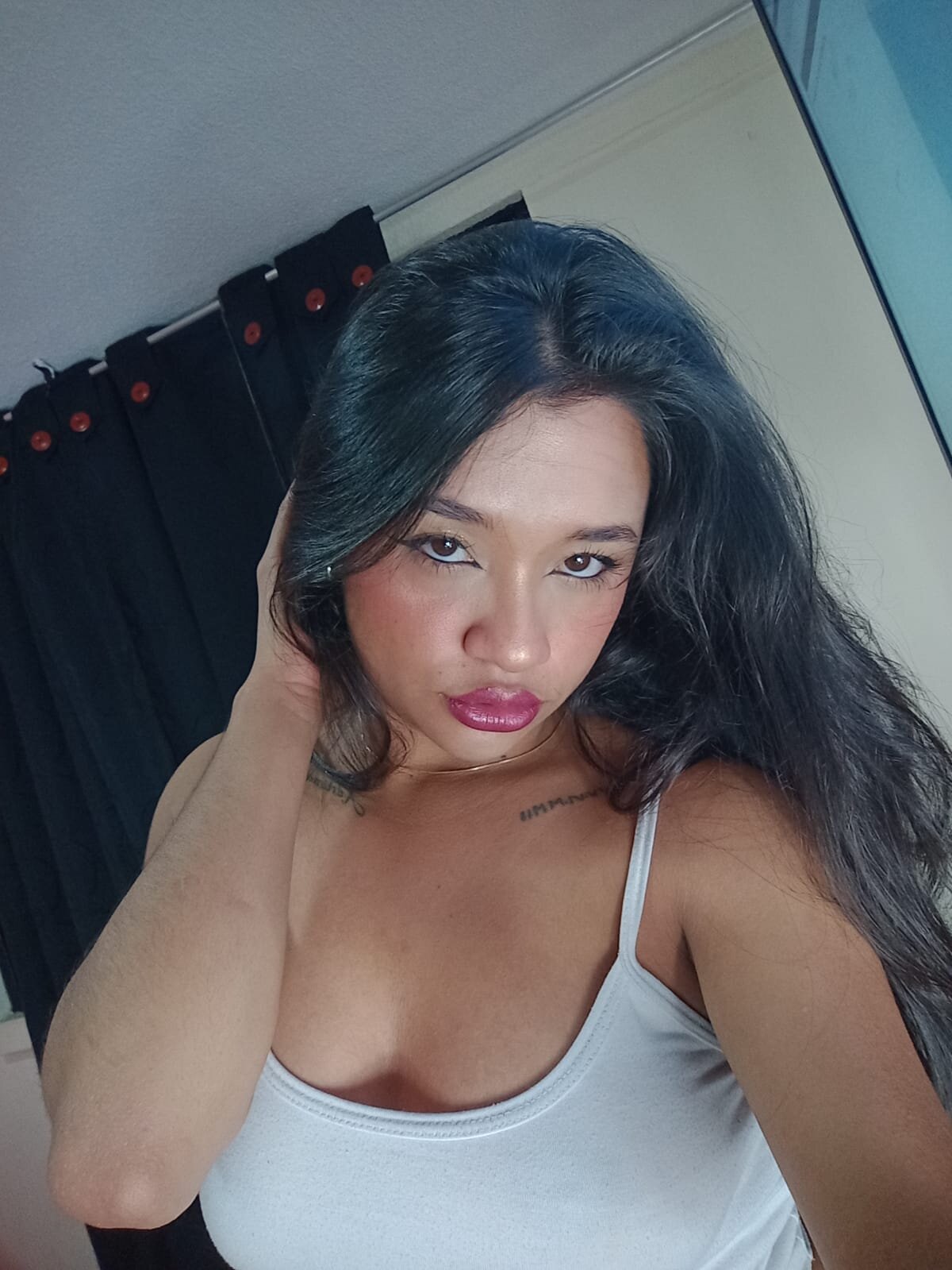 XXX Porn Photo of Nude melodyprettykitty 7