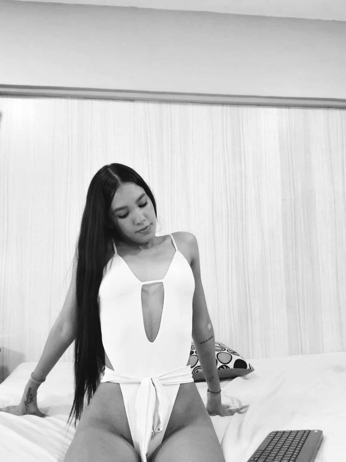 XXX Porn Photo of Nude _sweet_kiittyy_ 6
