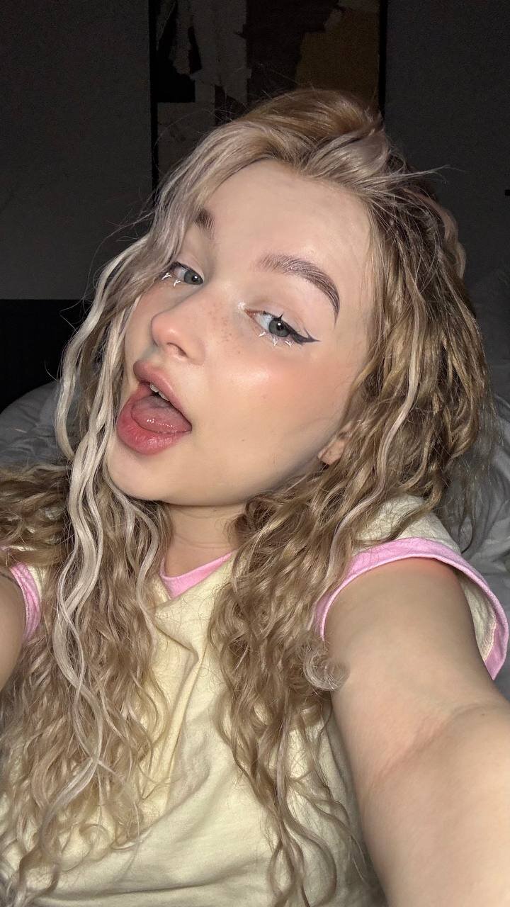 XXX Porn Photo of Nude -teenytiny- 60