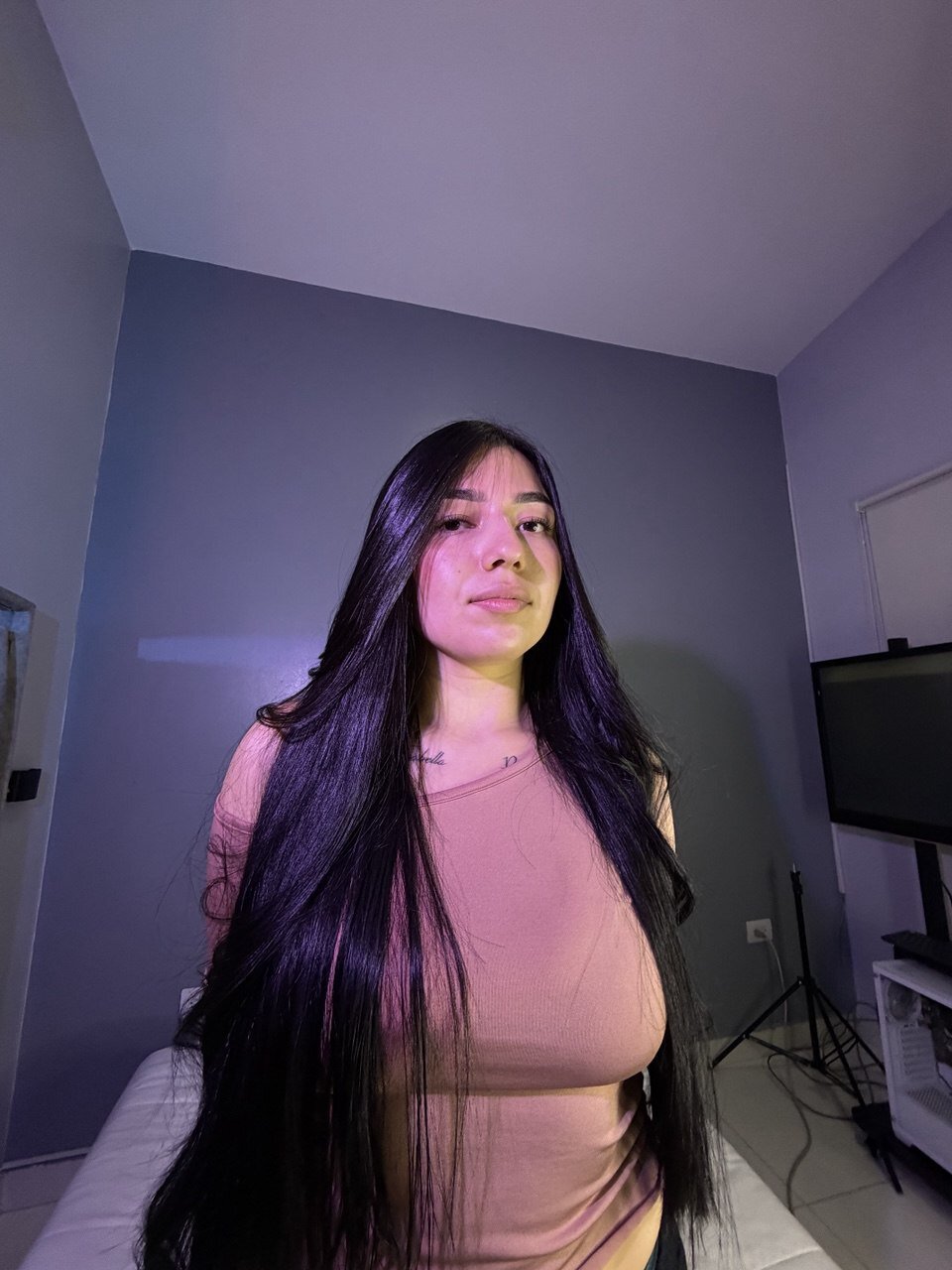 XXX Porn Photo of Nude miahot8_ 3